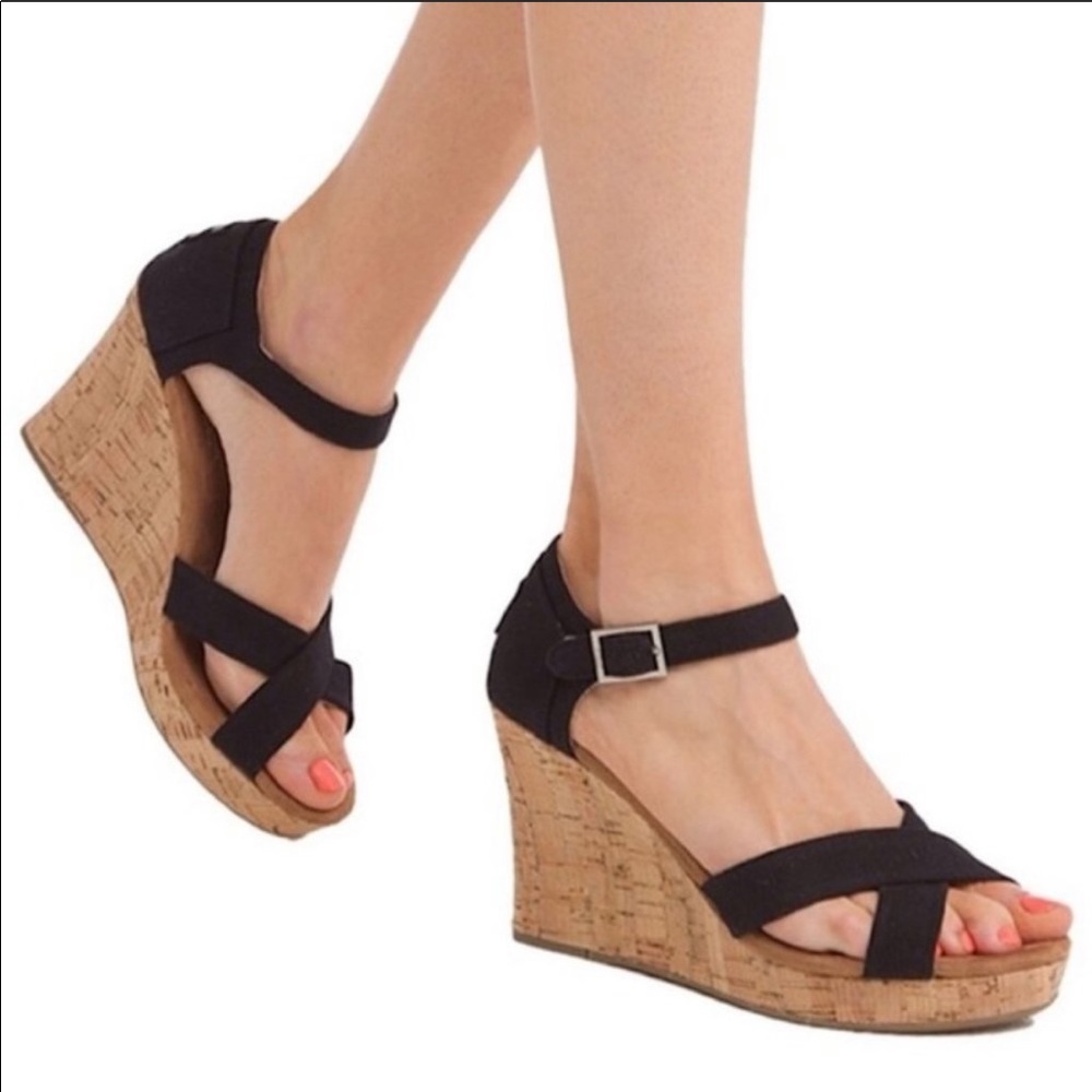 Toms Black Wedge Cork Sandals 9